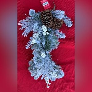 NWT Ashland snowy red berries teardrop Christmas Xmas decor